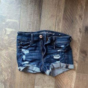 American Eagle ripped jean Shorts size 6